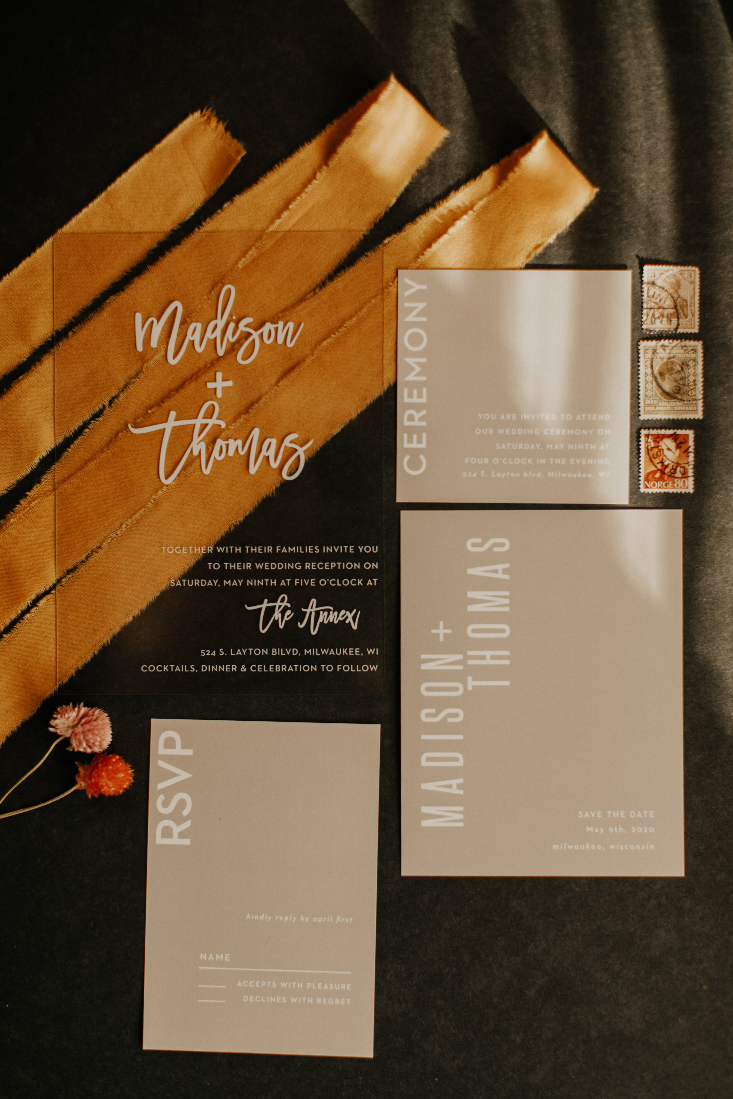 clean + customizable wedding invites | basic invite