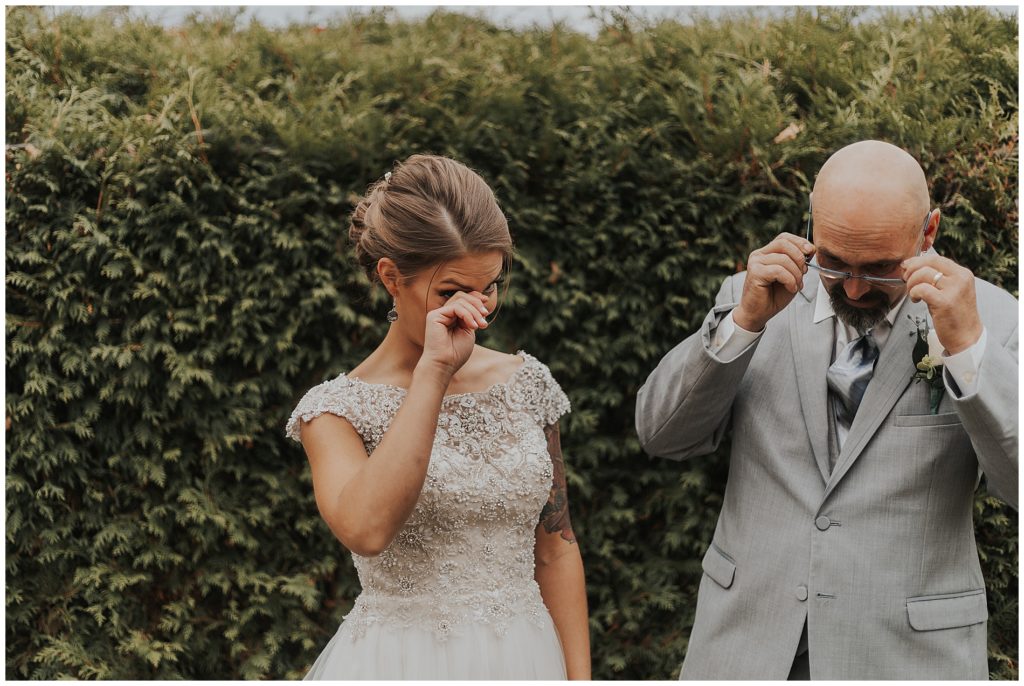 father's first look reaction to bride on wedding day