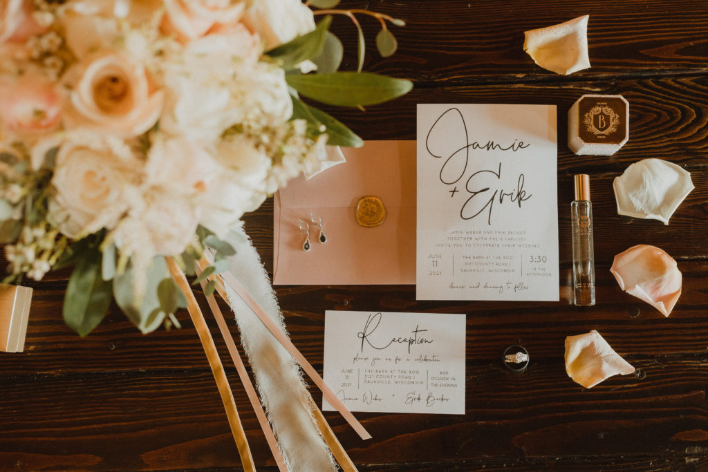 modern rustic wedding details, invites, florals